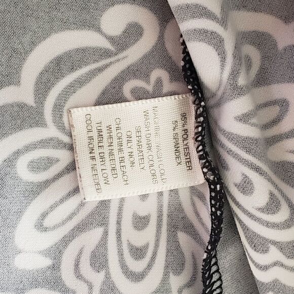 White House Black Market Signature Knits Twisted Back Straps Halter Top - Picture 12 of 12